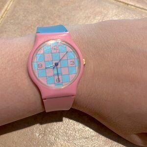 Vintage 90s Quartz pink and light blue watch
